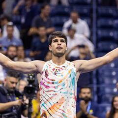 Alcaraz entra en ebullición, a un paso de la final del US Open
