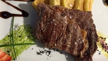 Carne a la brasa, jugosa y en su punto para deleitar a los paladares