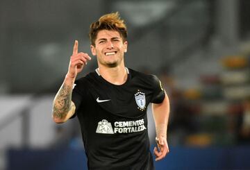 CF Pachuca's Chilean forward Angelo Sagal celebrates after scoring a goal during the third place football match of the FIFA Club World Cup UAE 2017 between Al-Jazira and CF Pachuca at the Bin Zayed Stadium in Abu Dhabi on December 16, 2017. 
 / AFP PHOTO / GIUSEPPE CACACE