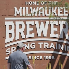 MLB aconseja terminar con entrenamientos grupales
