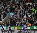 Investigan a la afición del Newcastle por racismo