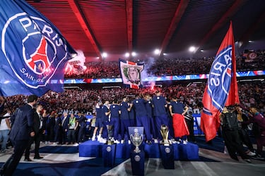 ⁠⁠¿Cuánto dinero se llevan los equipos en la Champions League?