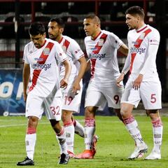 Curicó derrota a Huachipato y deja la zona de promoción