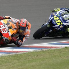 La afición espera más victorias de Márquez que de Rossi