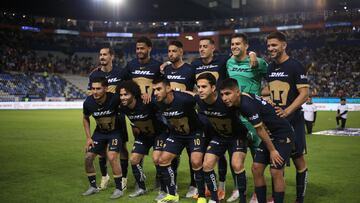 AME2764. PACHUCA (MÉXICO), 02/05/2024.- Los jugadores del Pumas se forman previo a un partido ante Pachuca, este jueves durante el partido de Play In del torneo Clausura 2024 de la Liga MX disputado en el estadio Hidalgo, en Pachuca (México). EFE/ David Martínez Pelcastre