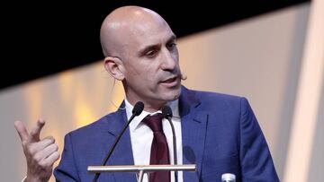 Rubiales, presidente de la RFEF, durante la presentación de la Supercopa de España.
