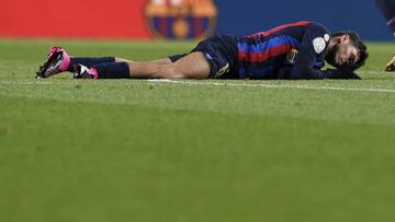 BARCELONA, SPAIN - JANUARY 25: Pedri of Barcelona injures during the Copa del Rey Quarter Final football match between FC Barcelona and Real Sociedad at Camp Nou Stadium in Barcelona, Spain on January 25, 2023. (Photo by Adria Puig/Anadolu Agency via Getty Images)