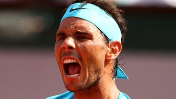 Majestic Nadal crushes Del Potro to reach 11th final in Paris