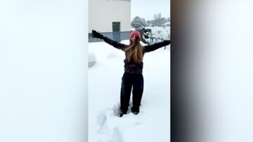 Todos suben su vídeo en la nieve, pero a ver quién es capaz de igualar a Almudena Cid: ¡tremenda!