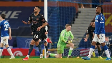 Everton cae en el Goodison ante el Manchester City. El equipo de Guardiola fue superior al de Ancelotti. Mina salió lesionado y James tuvo algunos minutos