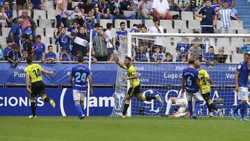 Luis Suárez celebra uno de sus dos goles en el empate de la temporada 2019-20.
