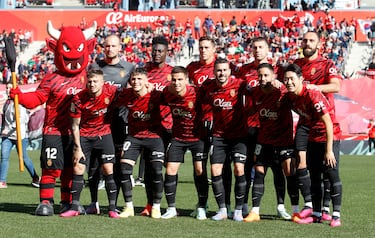 Rajkovic; Maffeo, Gio González, Raíllo, Nastasic, Jaume Costa; Baba, De Galarreta, Dani Rodríguez; Kang-in Lee y Muriqi.