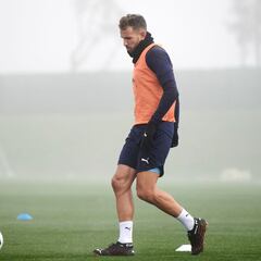 Confirmado el tiempo de baja de Stuani por lesión: de diez a 14 días