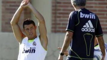 Mourinho no cede y deja en Madrid a Cristiano