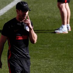 El Atlético afinó la puntería con sus diez jugadores disponibles