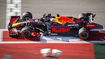 33 VERSTAPPEN Max (nld), Aston Martin Red Bull Racing Honda RB16, action during the Formula 1 VTB Russian Grand Prix 2020, from September 25 to 27, 2020 on the Sochi Autodrom, in Sochi, Russia - Photo Fran&ccedil;ois Flamand / DPPI
 AFP7 
 27/09/2020 ONLY