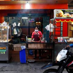 ¿Qué permiso necesitan los padres separados para el traslado de los menores?