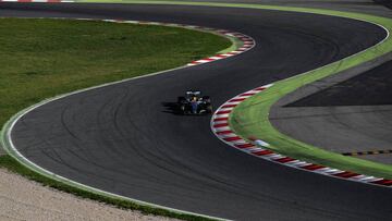 Alineación de pilotos en los segundos test de Montmeló