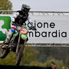 Febvre mantiene el liderato y buen debut de Rubén Fernández