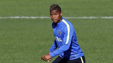 Wilmar Barrios durante un entrenamiento de Boca Juniors