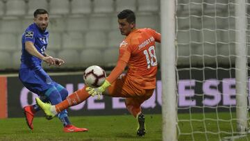 Héctor Herrera salva un punto para el Oporto en el 92'