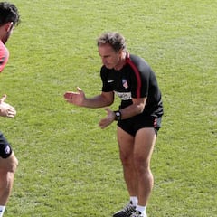 Profe Ortega: "El que viene al Atleti sabe que va a crecer"