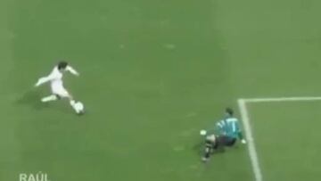 La leyenda de la 'cuchara' de Raúl empezó frente al Valencia