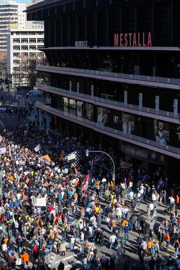 La manifestación de Valencia contra Lim, en imágenes