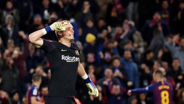 Cillessen se estrena como capitán y debuta esta temporada en liga