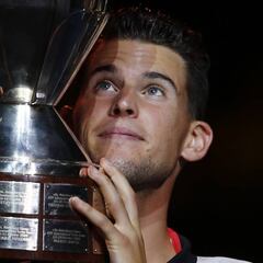 Thiem se hace con su primer título en pista cubierta