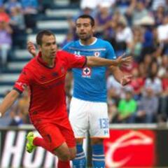 Velázquez y Cuero amargaron el debut de Bueno en Cruz Azul