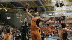 Oleson se queda con el regalo del Estudiantes