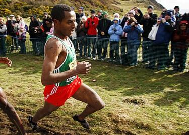 Bekele y su derrota ante los jóvenes kenianos