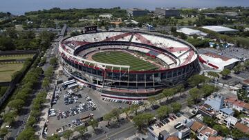 "Devolveremos el dinero de las entradas si no se juega"