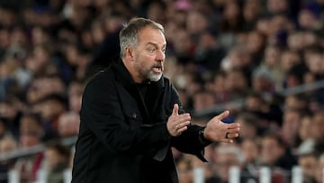 Flick, en el partido entre el Barça y el Atleti.