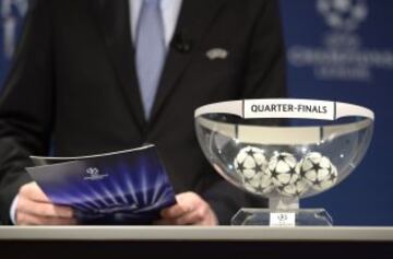 Sorteo de los cuartos de final de la Liga de Campeones de la UEFA en la sede de la UEFA en Nyon.