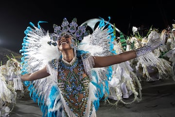 El Carnaval de Río de Janeiro es uno de los mayores eventos a nivel mundial. La calles del país sudamericano se llenan de colorido y fiesta para celebrar esta festividad.