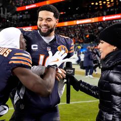 Bears-Packers Wild Card game breaks NFL streaming record