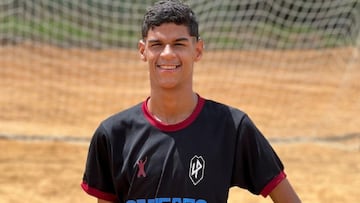 Quién es Luva de Pedreiro, el tiktoker que llevó una camiseta de Vinicius a la gala del Balón de Oro