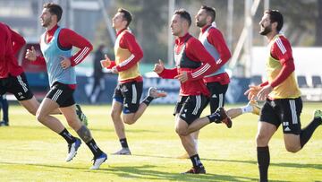 Los jugadores de Osasuna durante el entrenamiento