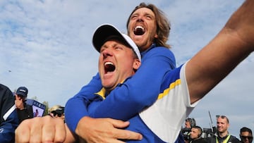 Fiesta en París: Molinari se bañó en birra, Poulter se disfrazó...