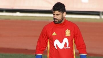 Diego Costa, Piqué y Ramos, a una amarilla de las vacaciones