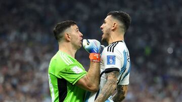 El gesto de Dibu Martínez con Julián Álvarez por el MVP