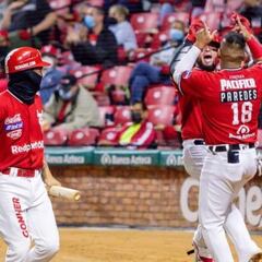 Venados supera a Tomateros en tercero de la serie