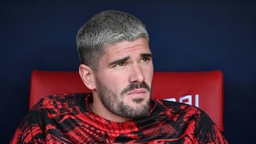 De Paul, en el banquillo durante el encuentro ante el Girona.