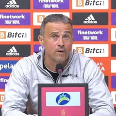 Luis Enrique: "Piqué es español, y si él quiere volver pues..."