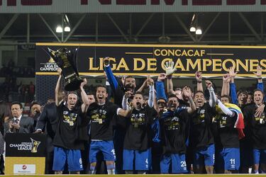 Cruz Azul es el segundo máximo ganador de este torneo con 6 título en total, el último obtenido en la 2013-2014. 