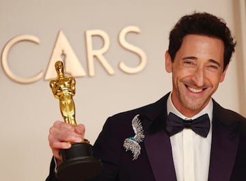 Adrien Brody consigue el Oscar por su interpretacin en la pelcula 'The Brutalist'.