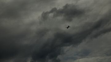 El huracán Milton avanza hacia Florida. Esto dice el pronóstico del NHC sobre a qué hora tocará tierra y en dónde lo hará.