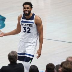 El gran baile del traspaso de Towns